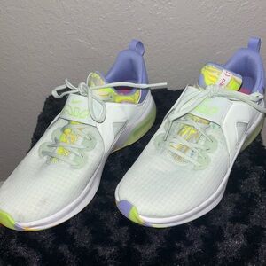 Nike Training Air Max Bella 5 Trainers